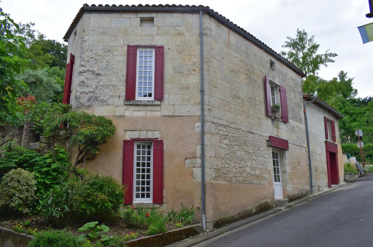 La Maison Du Tourniquet Aubeterre-sur-Dronne Exterior photo